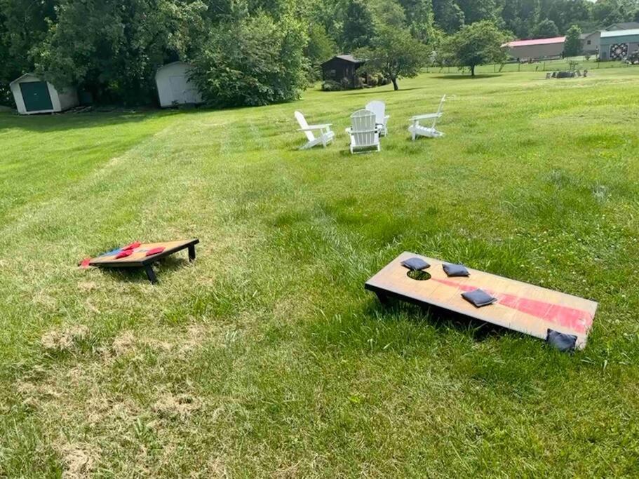 Bears Valley Inn - Great Location! - Peaceful, Children And Dog Friendly Retreat - Less Than 15 Min To All Attractions - Private Pool Club & Fishing Hole - Game Room With Tv Sevierville Exterior foto